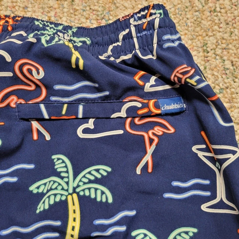 Chubbies Swim Trunks Men 2XL Navy Neon‎ Flamingo Palm Tree 7